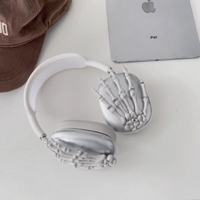 Amazon.com: Skull Design for Apple Airpods Max Earphone Case Clear